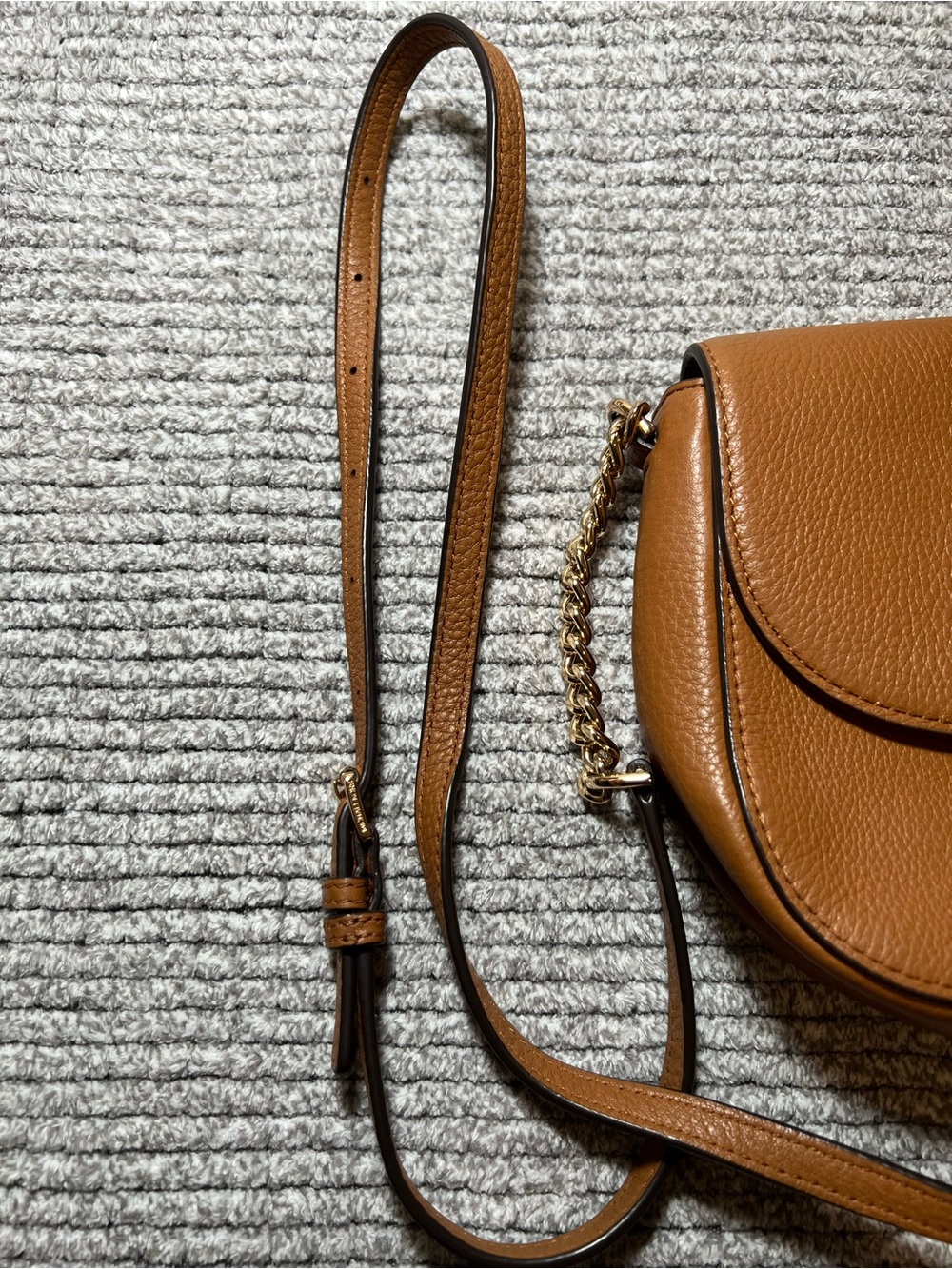 Michael Kors Tan Pebbled Leather Crossbody Bag | Gold Hardware - Picture 11 of 16